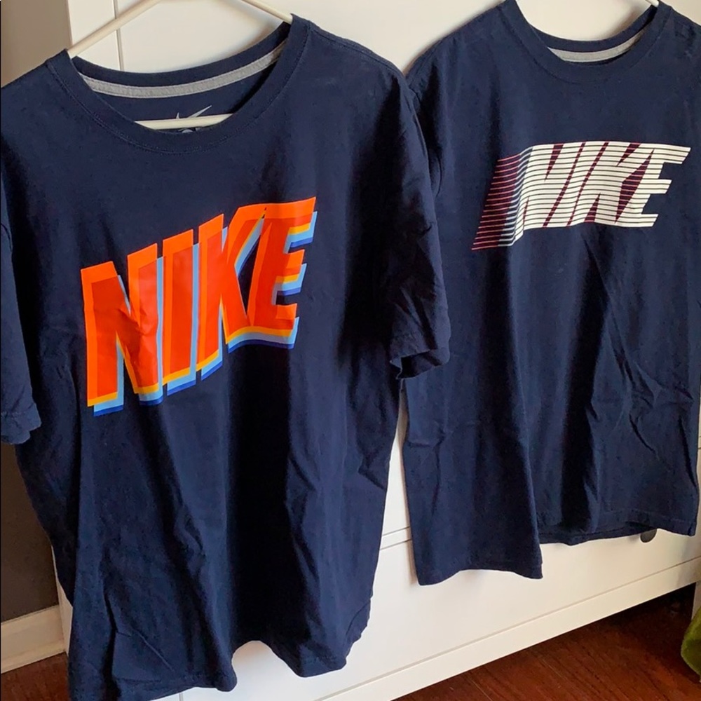 2 Nike Men’s XL T-shirt’s
